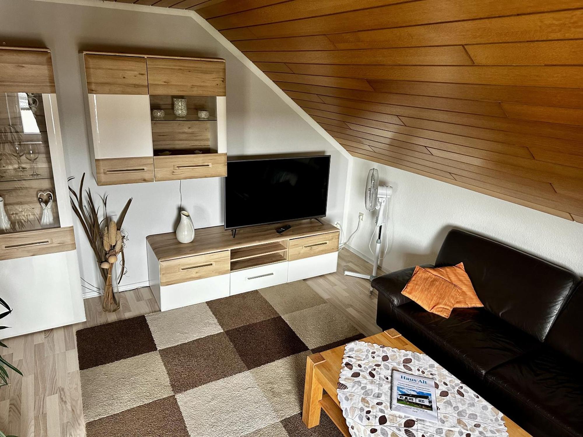 Haus Alt - Ferienwohnung Illingen  Exterior foto